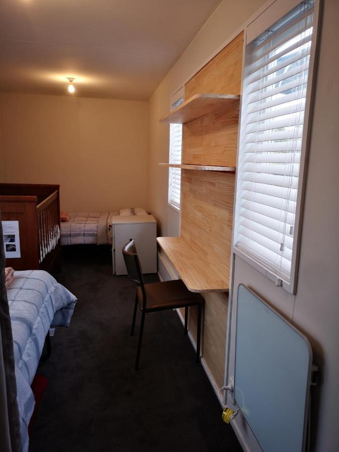 Cheerful 4 Bedroom Holiday Home Rotorua Exterior photo