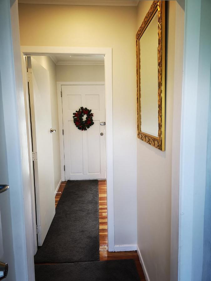 Cheerful 4 Bedroom Holiday Home Rotorua Exterior photo
